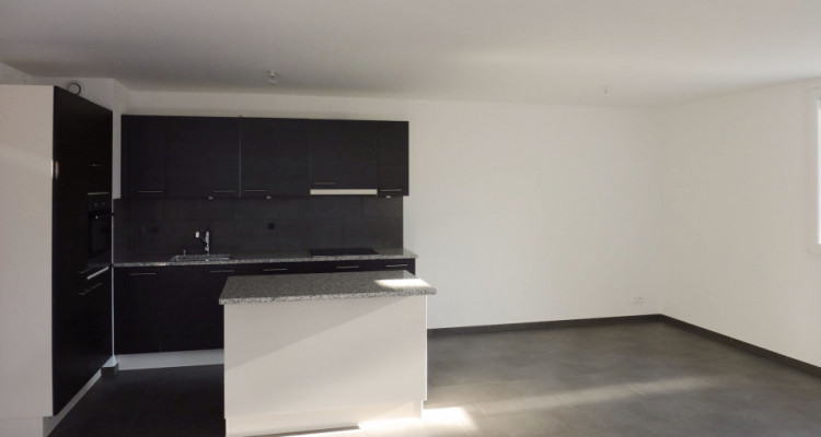 Appartement de 4.5 pièces à vendre à Lucens image 1