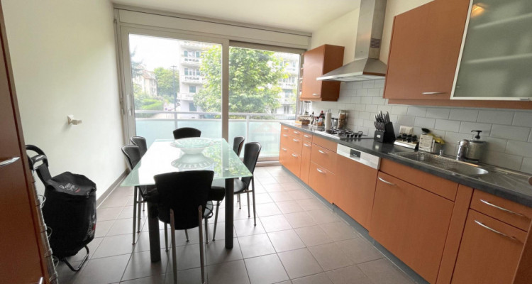 En Exclusivité Lumineux appartement de 143m2 PPE en pignon image 3