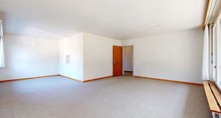 Grosszügiges 5.5 Zimmer Haus mit gepflegtem Garten image 10