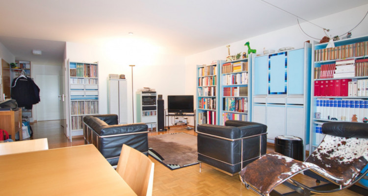 5 pièces proche du Collège Voltaire image 1