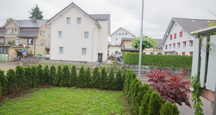 Wunderschöne 4.5-Zimmer-Maisonettewohnung mit Gartensitzplatz 4 pièces