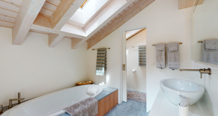 4.5 Zimmer Maisonette Dachwohnung mit phänomenaler Aussicht image 10