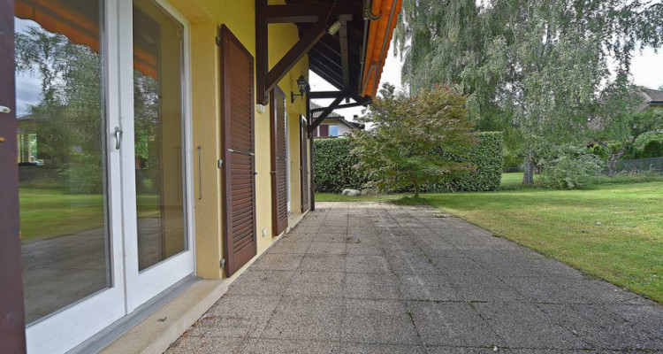 Spacieuse villa mitoyenne à Commugny image 2