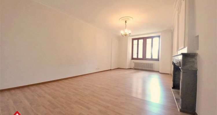 Bel apt 3p dans Le Château Vaumarcus / 2 chambres image 2