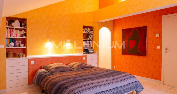 Très belle maison 10P vue Mt Blanc et Jura image 8