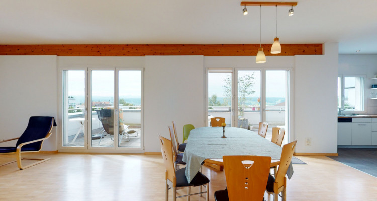 Gepflegte 4½ Zimmer Attikawohnung mit attraktiver Aussicht image 11