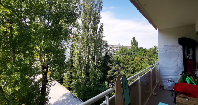 Joli 2.5 pièces dans le quartier de Grand-Pré avec grand balcon image 11