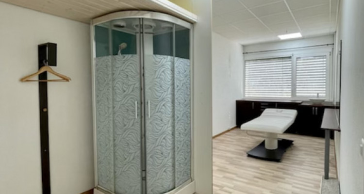 Locaux commerciaux à louer dans un centre bien-être image 1