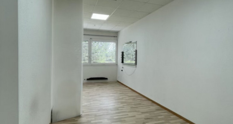 Locaux commerciaux à louer dans un centre bien-être image 3