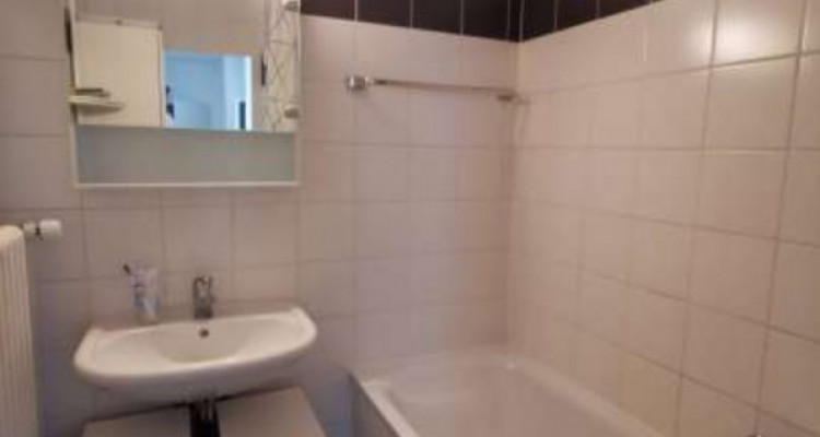 Superbe 3 pièces en attique avec grande terrasse  image 7