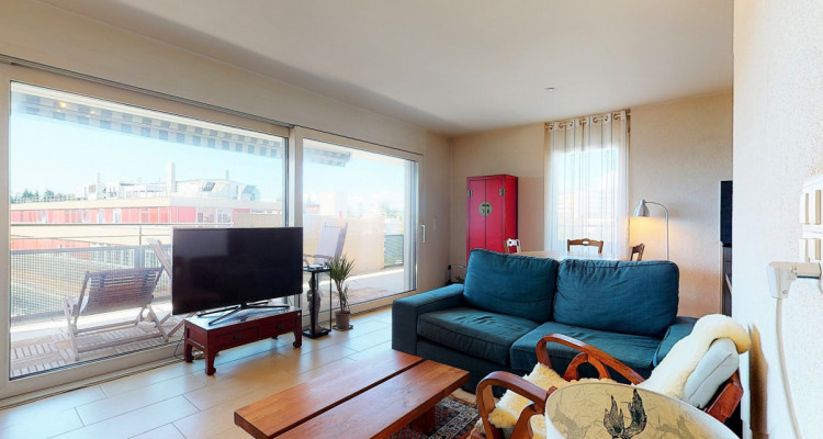 Magnifique attique récent proche de toutes les commodités à Epalinges image 1