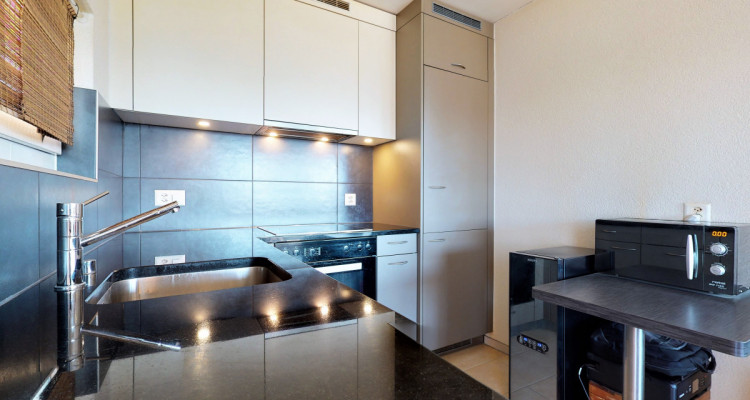 Magnifique attique récent proche de toutes les commodités à Epalinges image 8