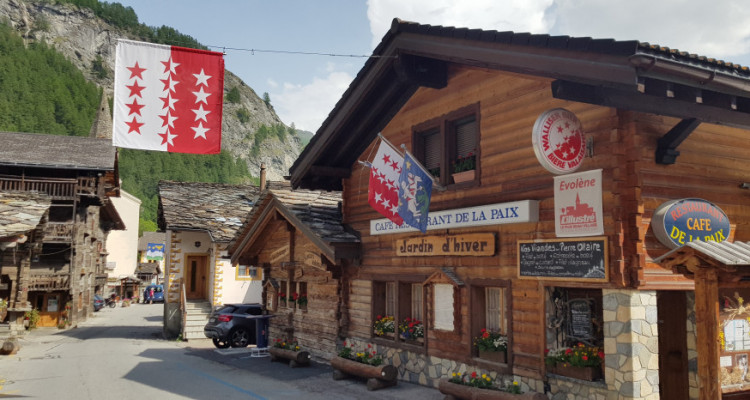 Magnifique Restaurant renommé avec appartement de 4.5 pièces image 1