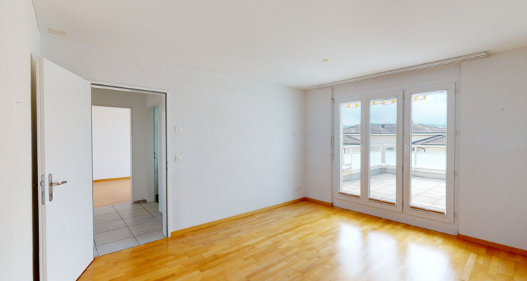 4.5 Zimmer Attikawohnung mit Weitblick image 7