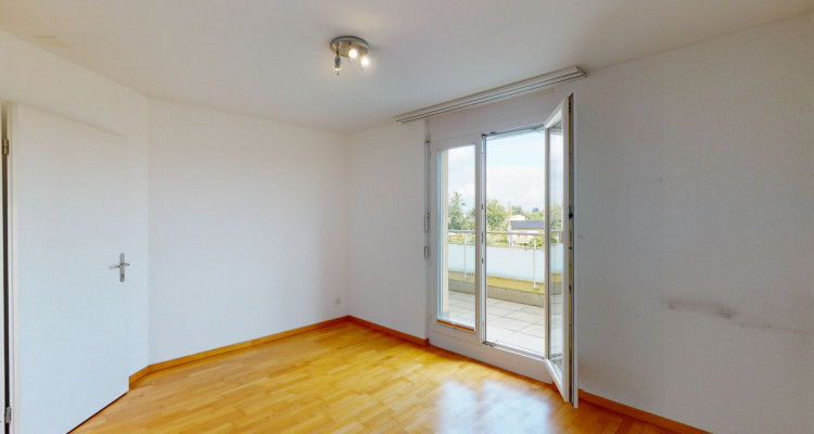 4.5 Zimmer Attikawohnung mit Weitblick image 8