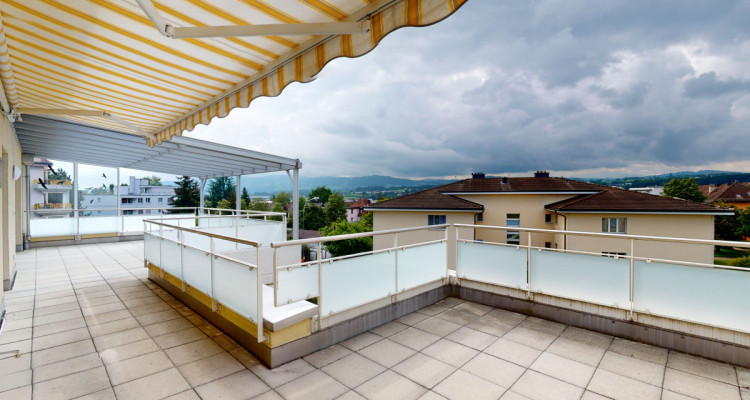 4.5 Zimmer Attikawohnung mit Weitblick image 12