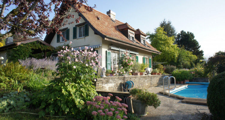 Quartier de villas - Sus-Châtel à 2 min. à pieds de l?arrêt du train image 1