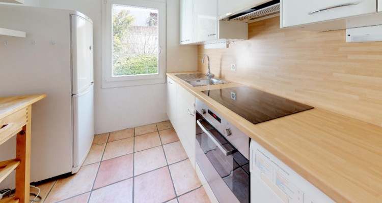 3,5 pièces à Estavayer, à proximité du lac, terrasse et jardin. image 6