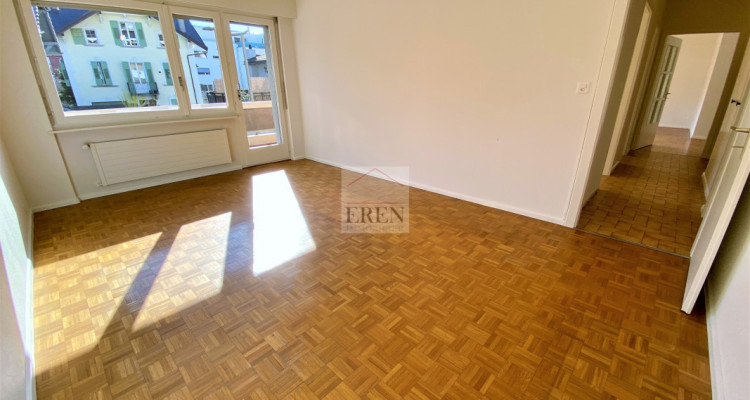 Charmant appartement 3,5p avec garage-box à 2 pas du centre ville de Sierre image 8