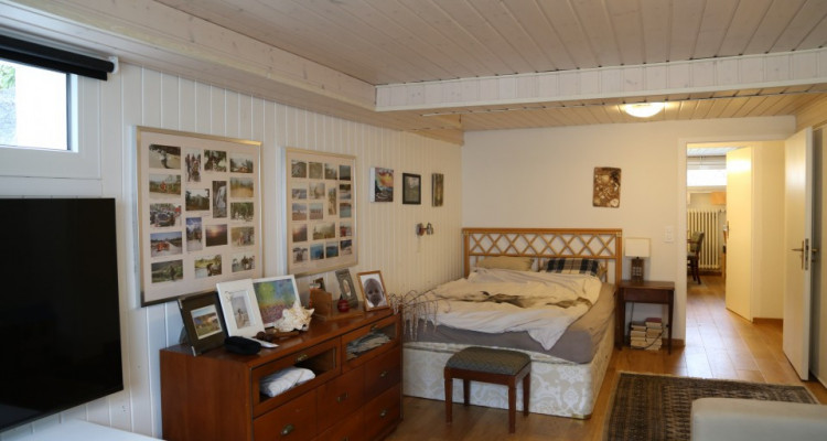 En exclusivité belle villa individuelle à Prangins image 8