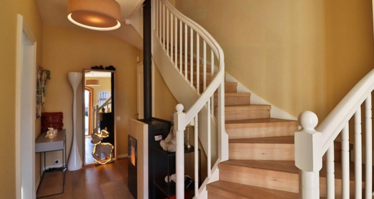 Superbe maison avec piscine, Idéal famille image 5