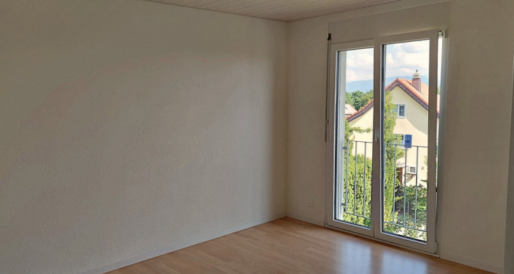 Superbe appartement de 3,5 pièces / Nouveau image 6