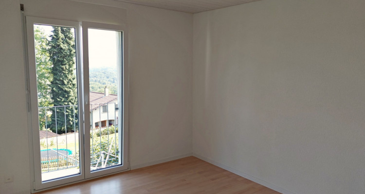 Superbe appartement de 3,5 pièces / Nouveau image 7