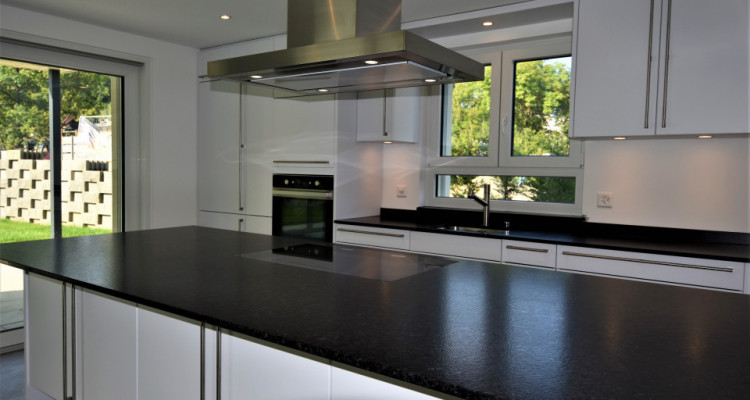 MIT WINTERGARTEN, BALKON & KOCHINSEL IN BÜSSERACH (25 min. von Basel) image 4