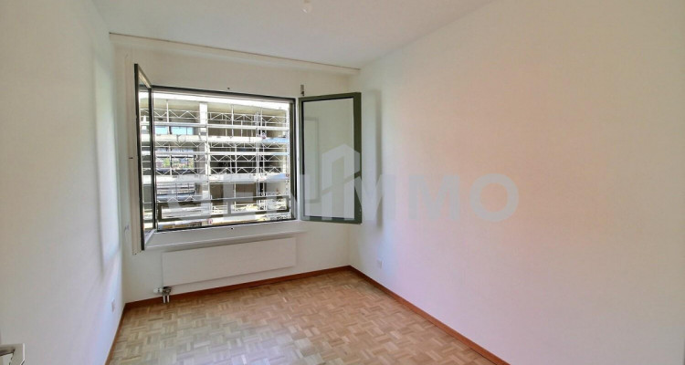 Spacieux appartement 5 pièces à 200m du CEVA 18, Rue Francois-Perreard image 3