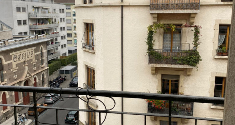 Superbe 3 pièces à Grand-pré avec deux balcons image 6