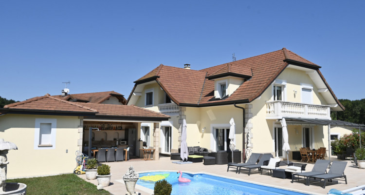 Magnifique villa avec piscine à Veigy-Foncenex/FRANCE image 1