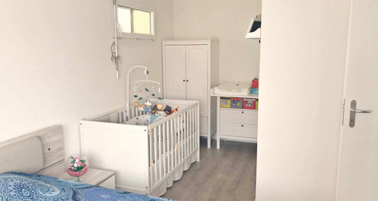 Superbe appartement 2.5 p / 1 chambre / SDB / Balcon  image 6