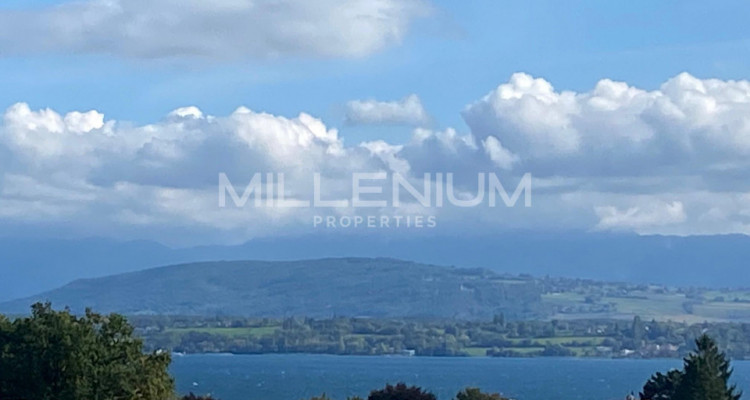 Appartement avec terrasse à Coppet vue Lac image 1