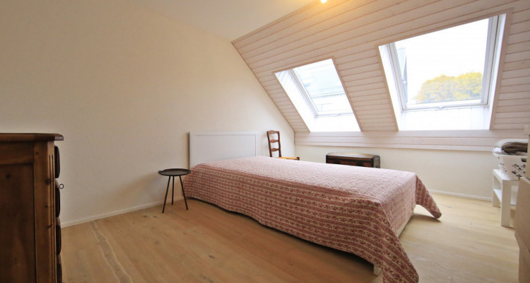 Magnifique duplex 3,5p + mezzanine // 2 chambres // 2 SDB // Balcon image 9