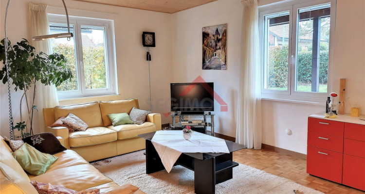 Estavayer-le-Lac (FR)  — Bel appartement de 4.5 p.  Accès direct sur jardin en bordure de ruisseau. image 2