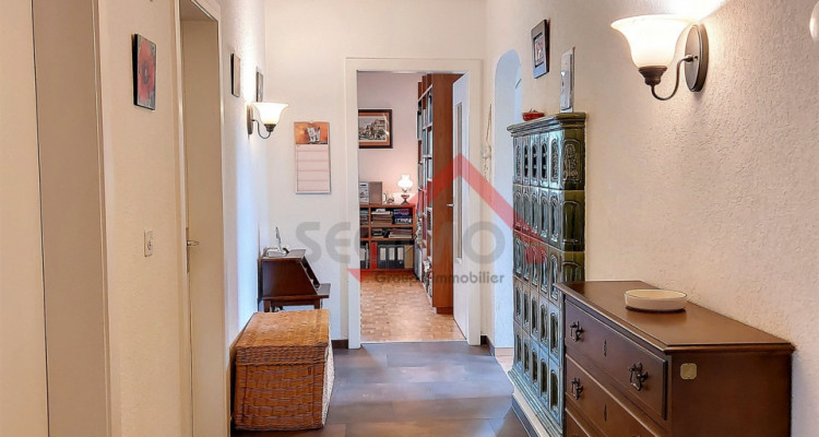 Estavayer-le-Lac (FR)  — Bel appartement de 4.5 p.  Accès direct sur jardin en bordure de ruisseau. image 6