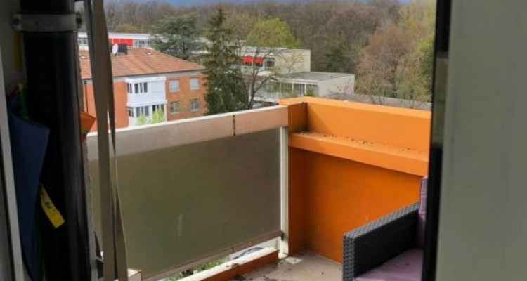 Chambre à louer à Onex. image 5