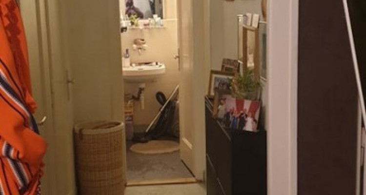 Chambre à louer aux Eaux-Vives. image 5