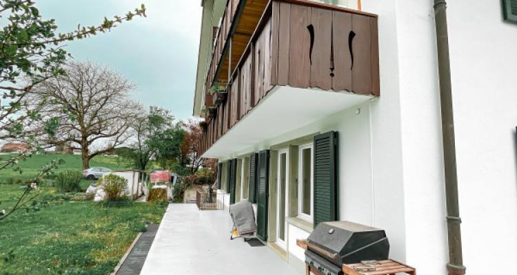 grosszügige 6 Zimmer Wohnung image 10