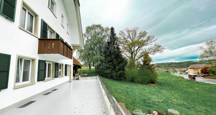 grosszügige 6 Zimmer Wohnung image 11