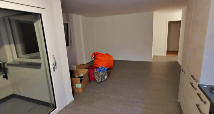 Magnifique appartement de 2,5 pièces / Attique image 2