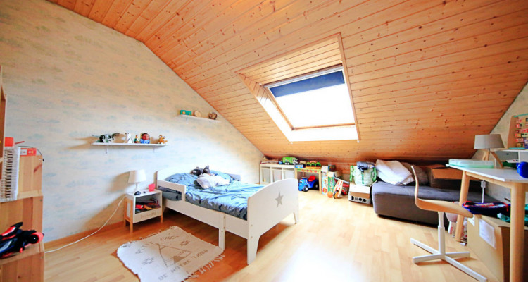 Magnifique appart 3,5 p / 2 chambres / 1 SDB / avec balcon. image 5