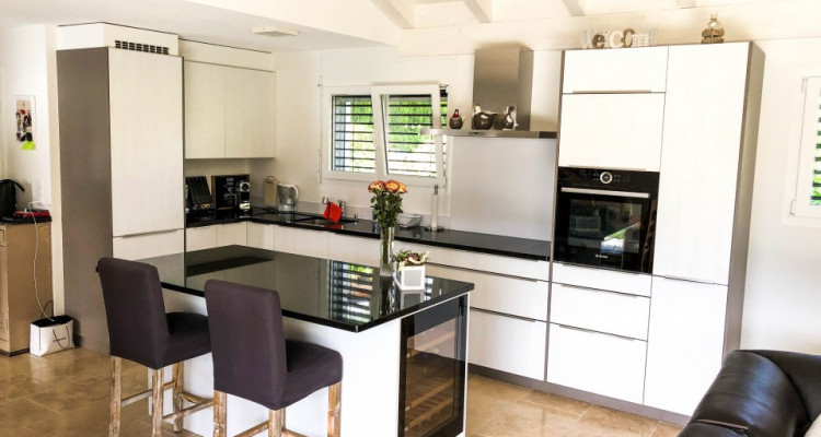 Rare à Fully ! Villa pleine de charme et lumineuse comme neuve image 2