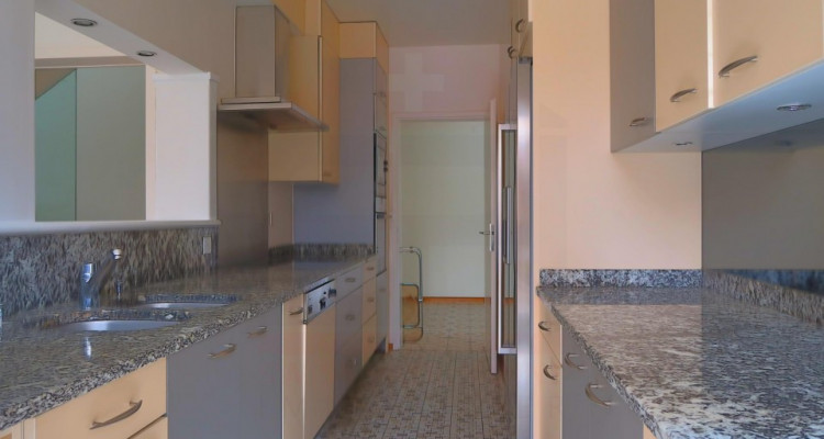 Maison individuelle de 9 pièces avec un beau terrain image 6