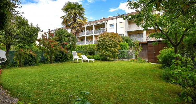 Appartement de 5 pièces en rez de jardin avec terrasse image 2