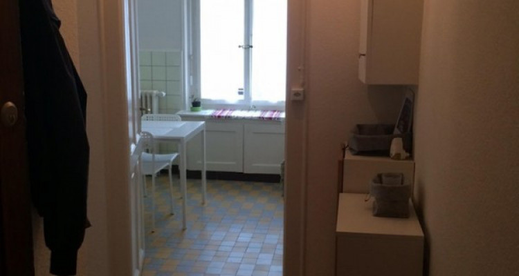 Appartement de 2 pièces situé à Genève. image 3