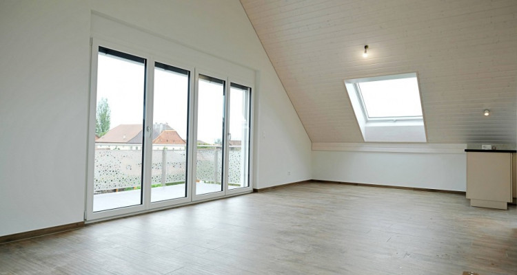 3 Appartements NEUFS 4,5p // 3 chambres // Grand balcon image 1
