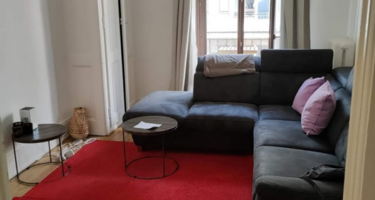 Magnifique appartement 4 pièces Eaux-Vives Rue Cherbuliez  Proche des commerces et des commodités. image 2