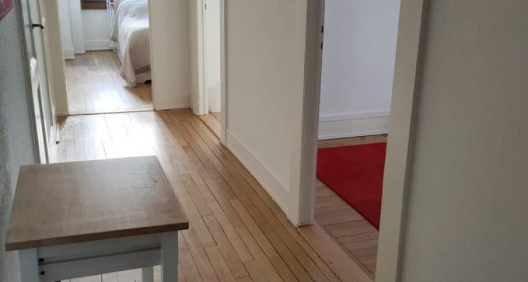 Magnifique appartement 4 pièces Eaux-Vives Rue Cherbuliez  Proche des commerces et des commodités. image 5