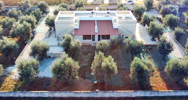 HOME SERVICE propose une villa bi-familiale dans Les Pouilles, Italie. image 5